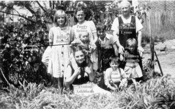 GGrandma Lyon with Grandchildren